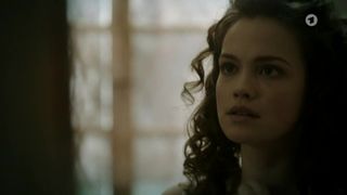 Emilia Schule naked - Charite (2017) (Season1, Episode1)