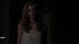 Elizabeth Debicki, Gemma Arterton - Vita _ Virginia (2018) fabulous sizzling episode