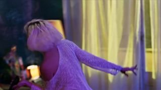 Sophie Charlotte hot - Ilha de Ferro s01e02 (2018)