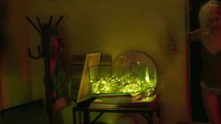 Sophie Charlotte hot - Ilha de Ferro s01e02 (2018)