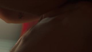 Louise Ribiere nude - TU T'APPELLES COMMENT (2020)