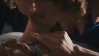 Alice de Lencquesaing nude - Lachez les chiens (2018)