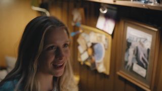 Merle Wasmuth, Lena Klenke, Lena Urzendowsky - How to Sell Drugs Online (Quick) s02e01-02 (2020) Naked video video