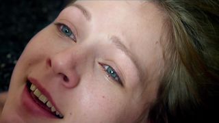 Teen sex scene. Dana Аbyzova nude - Den do (2016)