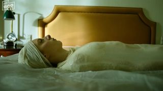 Roxane Duran - Parfum s01e04 (2018) Nude actress in a spectacular episodes