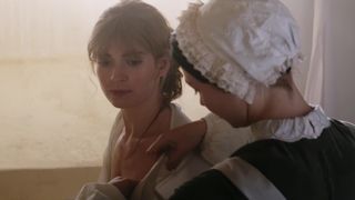 Lily_James__Tuppence_Middleton_-_War_and_Peace_s01e01 (2016)