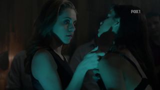 Maria Bopp, Stella Rabello, Luciana Paes, and other actresses - Me Chama De Bruna s01e06 (2016) Warm film scenes