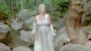 Katy Perry sumptuous - Daisies (2020)