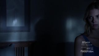 Emma Ishta sexy - Stitchers s02e04-05 (2016)