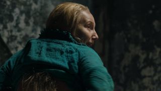 Kristy Philipps, Olivia DeJonge - Will s01e01 (2017) Nude actress in a TV vid scene