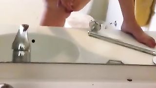 Aubrey Plaza masturbation sex tape for mirror