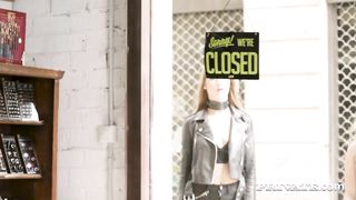 PERSONAL - Sofi Goldfinger Alexis Crystal & Anna Do Rectal