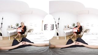 VIRTUAL TABOO -  Exclusive Bounty For Big-Boobed Mom