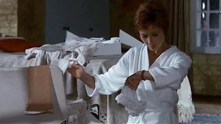 Le Passager De La Pluie - Marlène Jobert nude - Movie Rape Scene