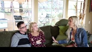 Supah mommy is providing a lesson to her step daughter-in-law-in-law on how to suck a fat hump-stick