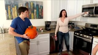 Massive butt towheaded step sister and her handsome step step-brutha are nailing, while no one is eyeing