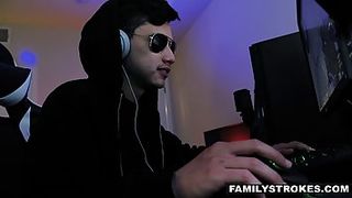 Mind-Blowing man is permanently busy toying games, but his promiscuous step- sis wants to fuck him