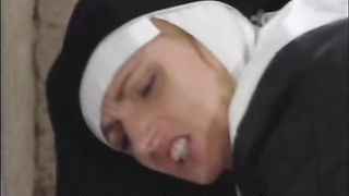 Clausura (2001) Scene 6. Sophie Roche, Andrea Nobili