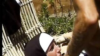 Gebets-Schwestern Scene 7