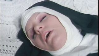 Lesbian Nuns - Incesto Sacrale Scene 6