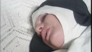 Lesbian Nuns - Incesto Sacrale Scene 6