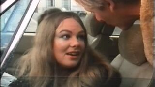 Nina und Tina auf Maennerfang (Tabu Film) Classic Taboo porn