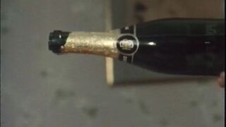 Nina und Tina auf Maennerfang (Tabu Film) Classic Taboo porn