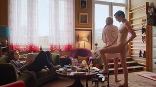 Carole Weyers naked - La maison (2022) Explicit Naked