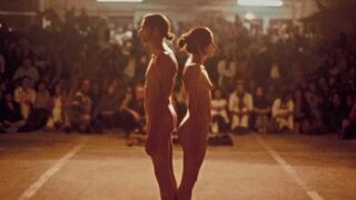 Marina Abramovic, Josephine Decker nude - Marina Abramovic The Artist Is Present (2012) Naked on Stage | Explicit Nudity