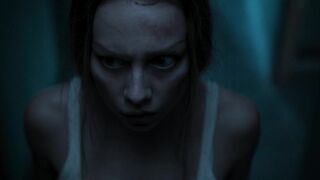 Ester Expósito, Ángela Cremonte hot - Venus (2022) Hot Scenes from the thriller