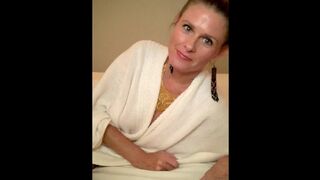 Pretty MILF First-Ever Masturbate on Selfy