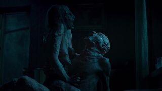 Julia Wieniawa-Narkiewicz naked - Nobody Sleeps in the Forest Tonight two (2021) Horror pure episode