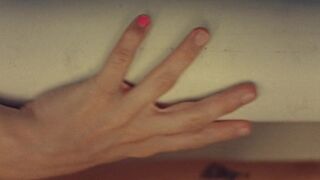 Rubbish THriller Vignettes. Sizzling Edy Modica - In the Skin (2022)