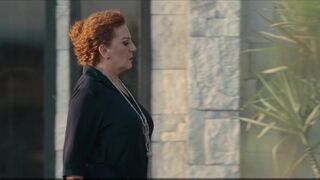 Meryem Urzeli bra-less- Ru (2024) Season 01. Scene 04