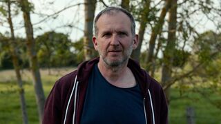 Daphne Dumons bare, Lucie Muratet nude, etc. Normandie nue (2018) Public bareness video scenes