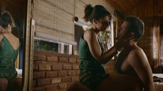 Andreia Horta naked - O Jardim Secreto de Mariana (2021)