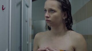 Molly Windsor, Stefanie Martini, etc - Make Up (2019) nude vid movie