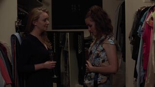 Wendi McLendon-Covey magnificent - Redden (2019) Censored Deep Throat episode