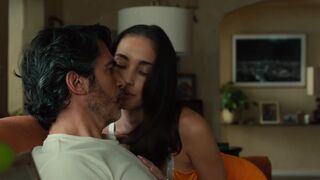 Censored Celeb Scenes by Priscilla Quintana sexy - Blowjob. Kaley Cuoco - Babthroom (2023) Sex Based on a True Story