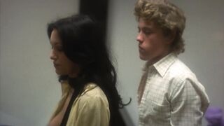 A Young Boy fucks MILF. El diputado (1979)