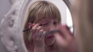 Hot Teen Gir in the Bathtub. Joe (2016)