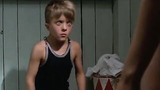 Young Brother Attacked His Sister After Seeing Her Pussy in the Changing Room