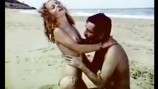 A Horny Shepherd Fucks a Blonde on the Beach. Cikolata Tarlasi (1975)
