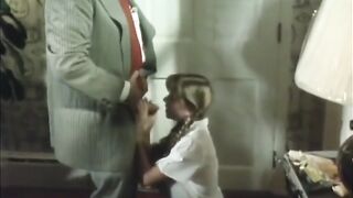 The Dildo Salesman Came to Mom and Seduced Her Young Daughter.