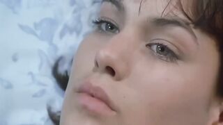 Explicit Nudity. Full Fronatal Scene - Tout Est Calme (2000) Actress Julie Fournier nude