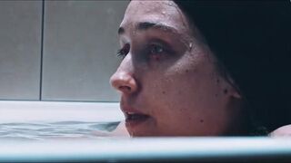 Georgia Eyers nude - Violett (2023) Horror Nudity Scene